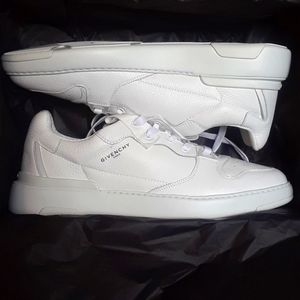 Givenchy Wing Sneakers Low